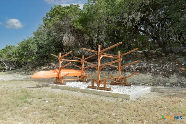 $449,000 | 911 Enchanted View, Canyon Lake, TX 78133