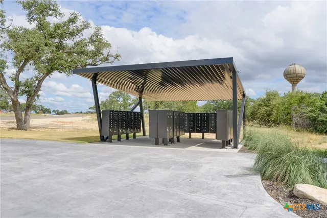 $449,000 | 911 Enchanted View, Canyon Lake, TX 78133