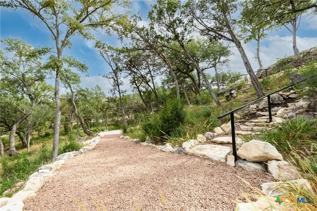 $449,000 | 911 Enchanted View, Canyon Lake, TX 78133