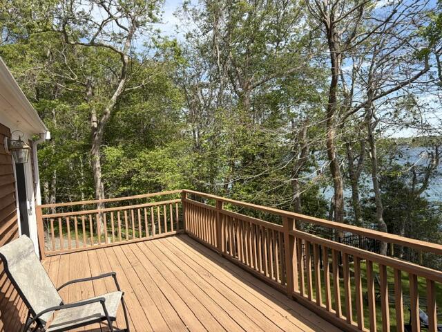 226 Pimlico Pond Road Mashpee, MA 02649 - Photo 6 of 30 IMG_0174