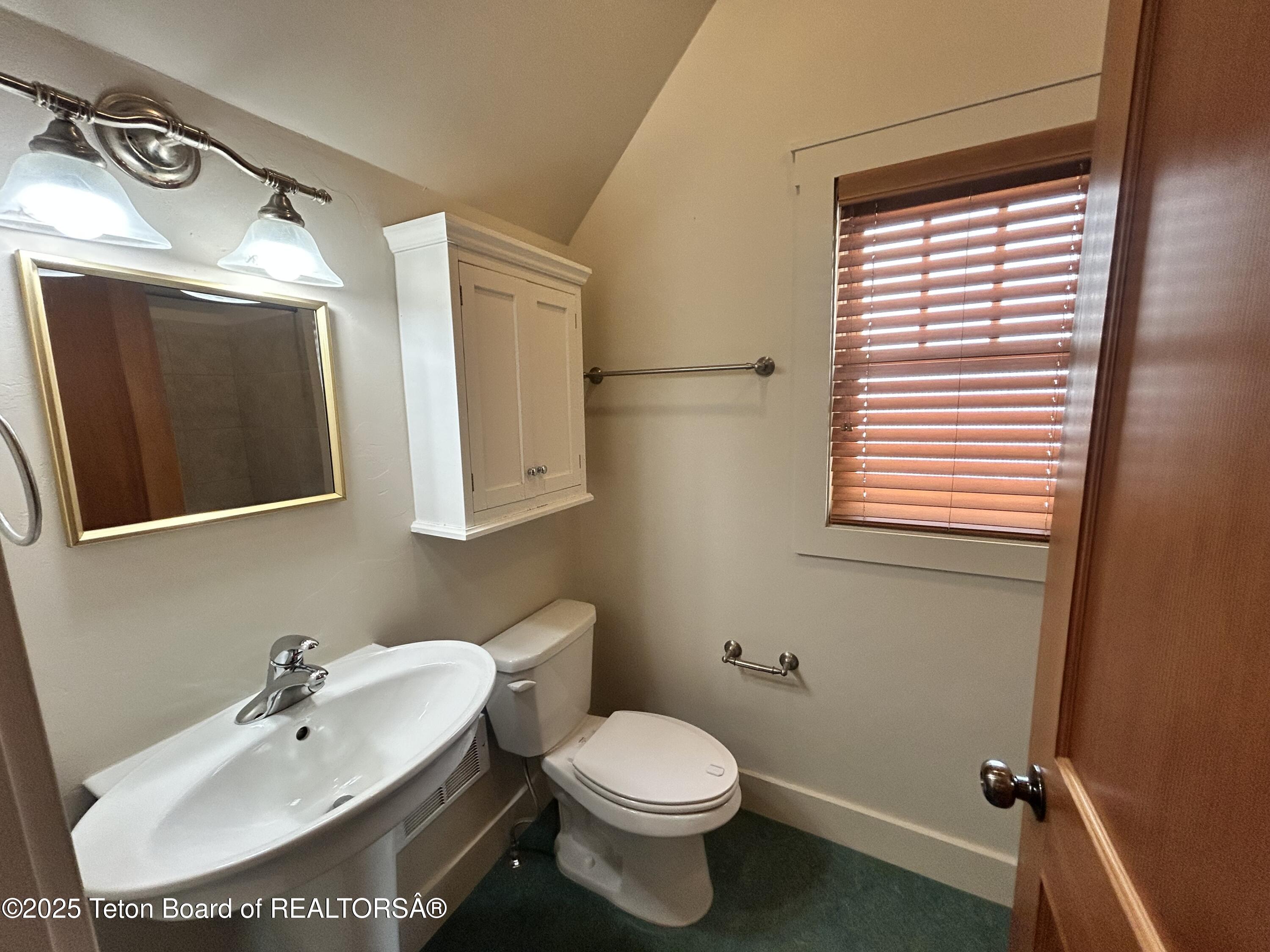 9064 Village Way Victor, ID 83455 - Photo 18 of 25 Upstairs Bath