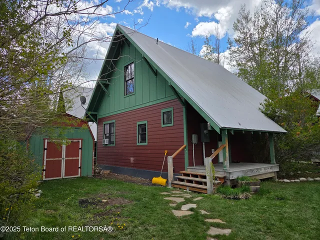 $840,000 | 9064 Village Way, Victor, ID 83455