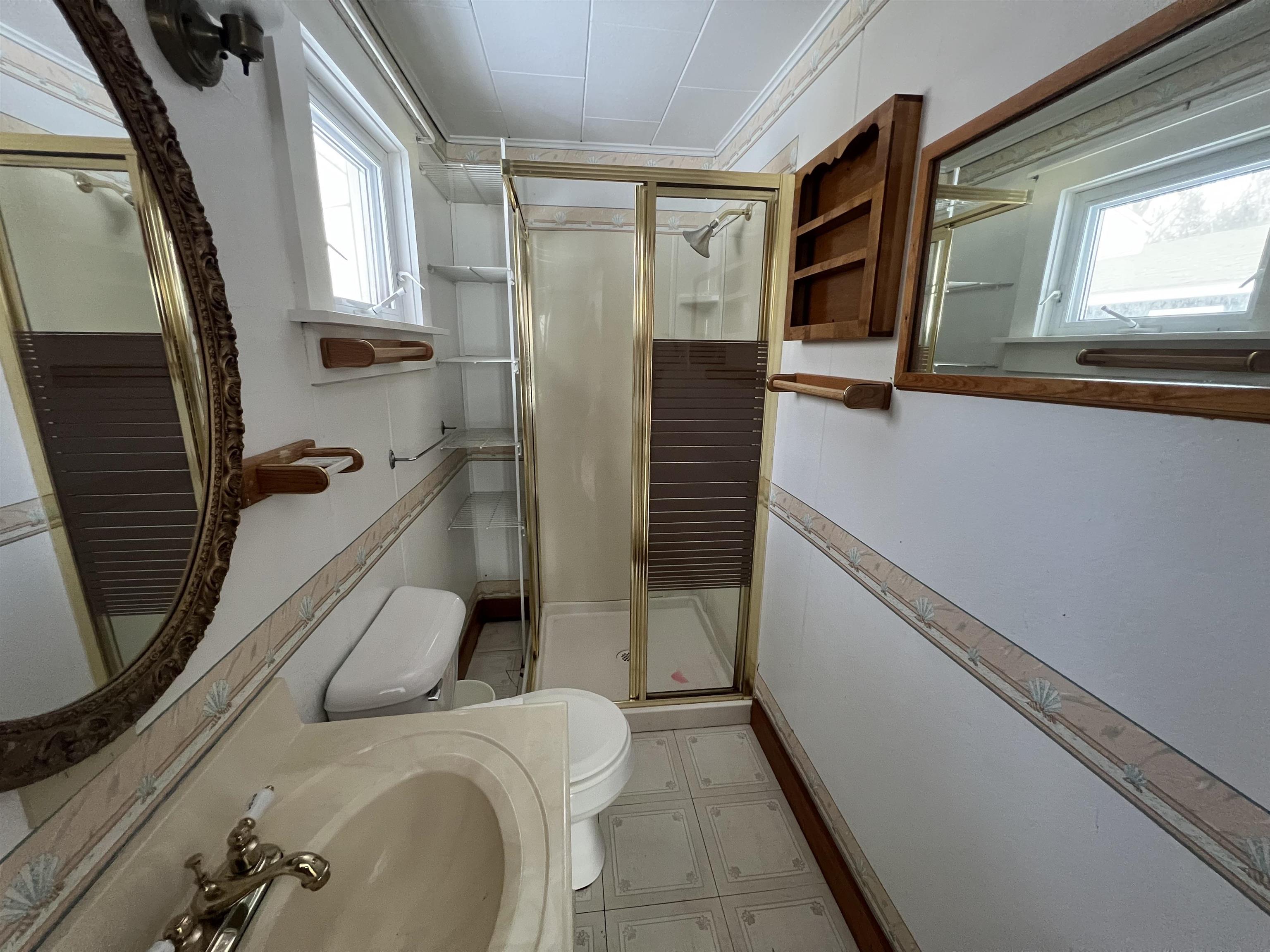 141 Lancaster Road Gorham, NH 03581 - Photo 12 of 29