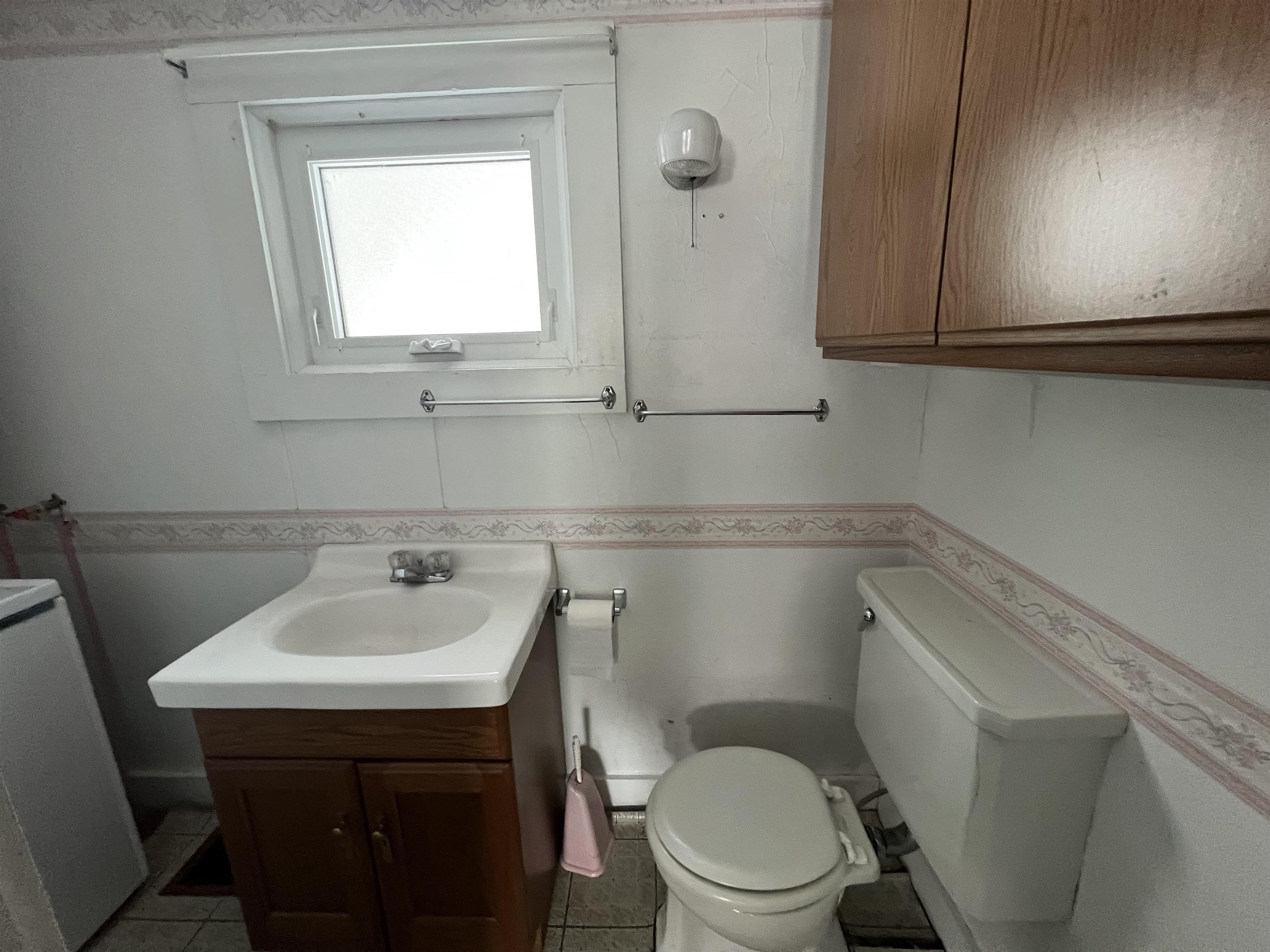 141 Lancaster Road Gorham, NH 03581 - Photo 19 of 29