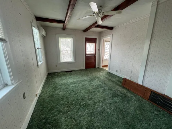$99,900 | 141 Lancaster Road, Gorham, NH 03581