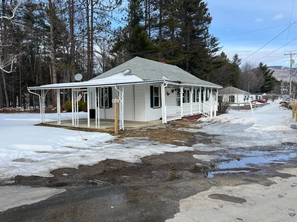 $99,900 | 141 Lancaster Road, Gorham, NH 03581