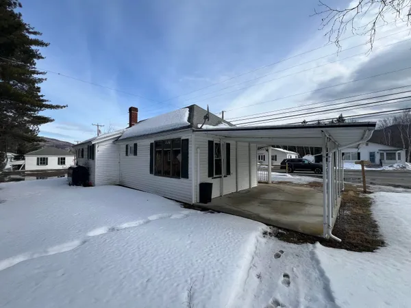 $99,900 | 141 Lancaster Road, Gorham, NH 03581