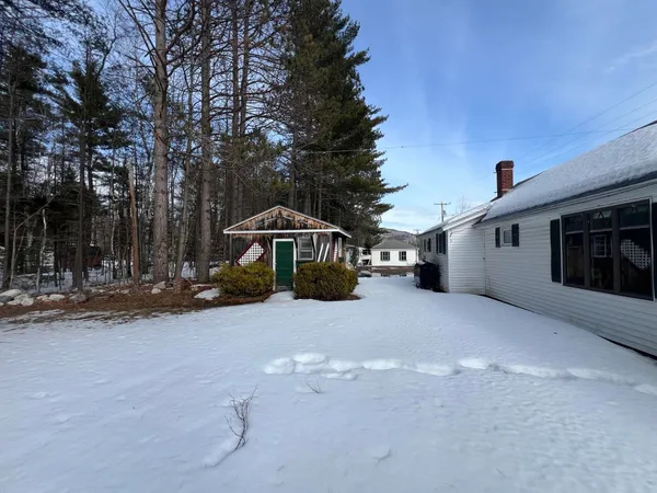 $99,900 | 141 Lancaster Road, Gorham, NH 03581