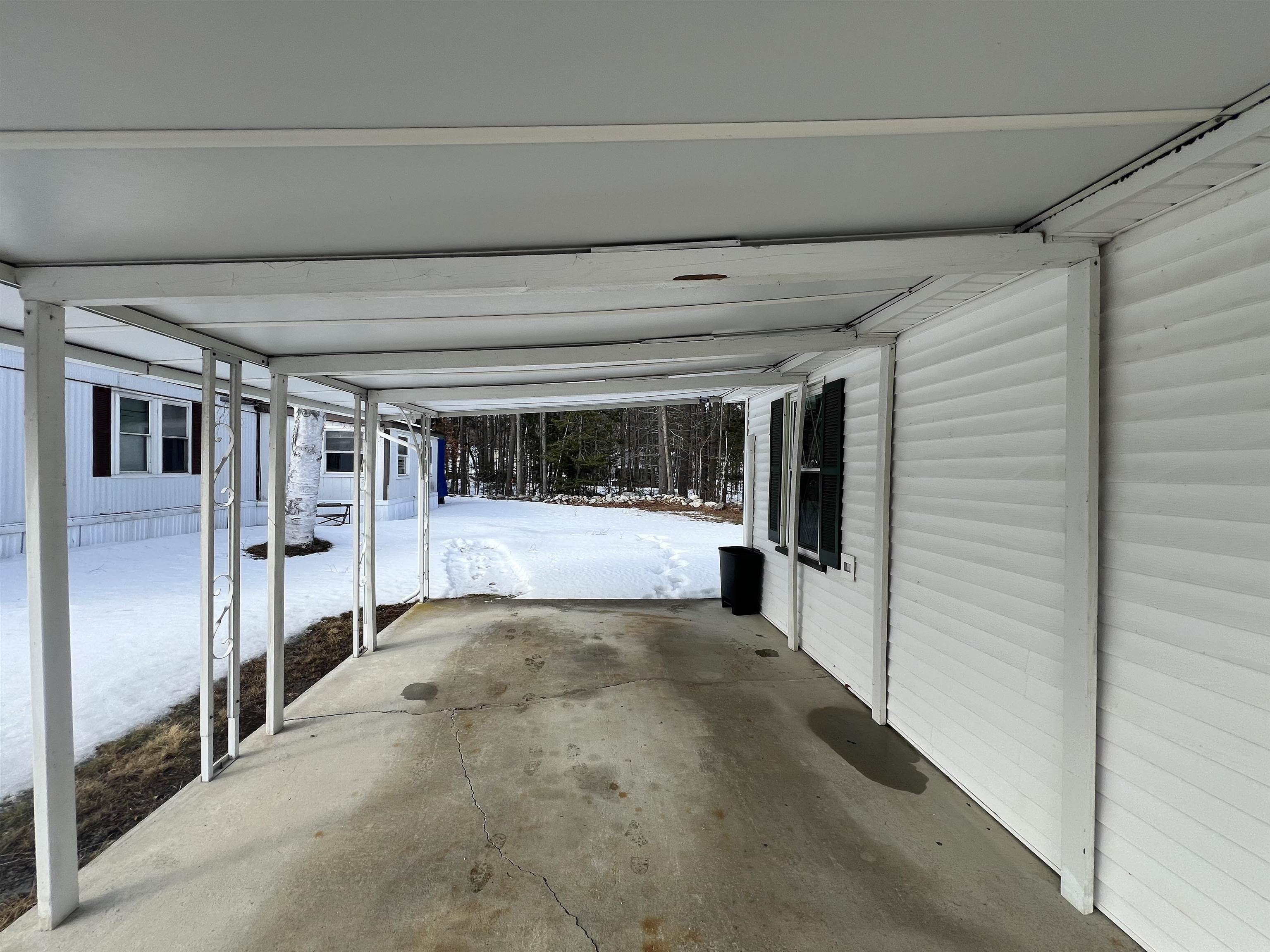 141 Lancaster Road Gorham, NH 03581 - Photo 8 of 29