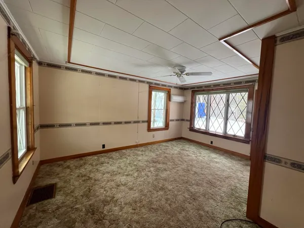 $99,900 | 141 Lancaster Road, Gorham, NH 03581