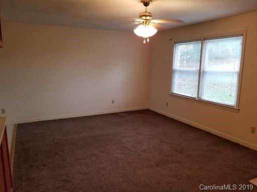 2012 Zion Church Road Hickory, NC 28602 - Photo 2 of 6