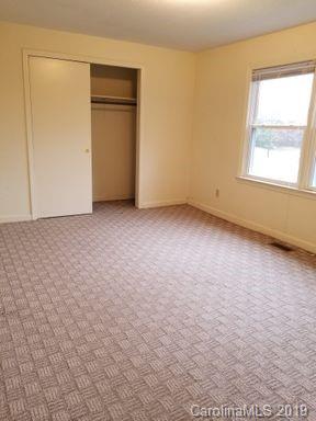 2012 Zion Church Road Hickory, NC 28602 - Photo 3 of 6