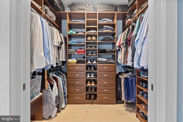 $3,000,000 | 2147 Lombard Street, Philadelphia, PA 19146