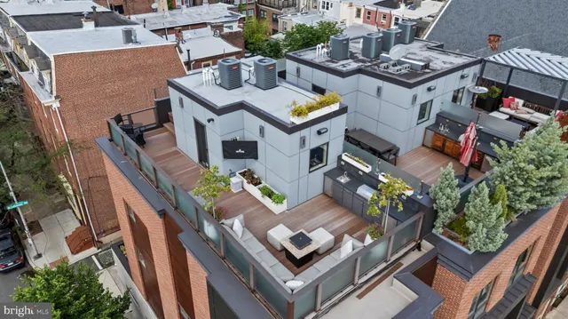 $3,000,000 | 2147 Lombard Street, Philadelphia, PA 19146