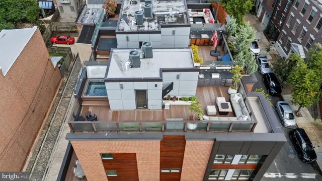 $3,000,000 | 2147 Lombard Street, Philadelphia, PA 19146