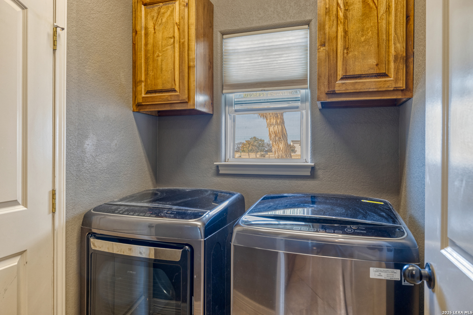 8 Valley View Uvalde, TX 78801 - Photo 16 of 41