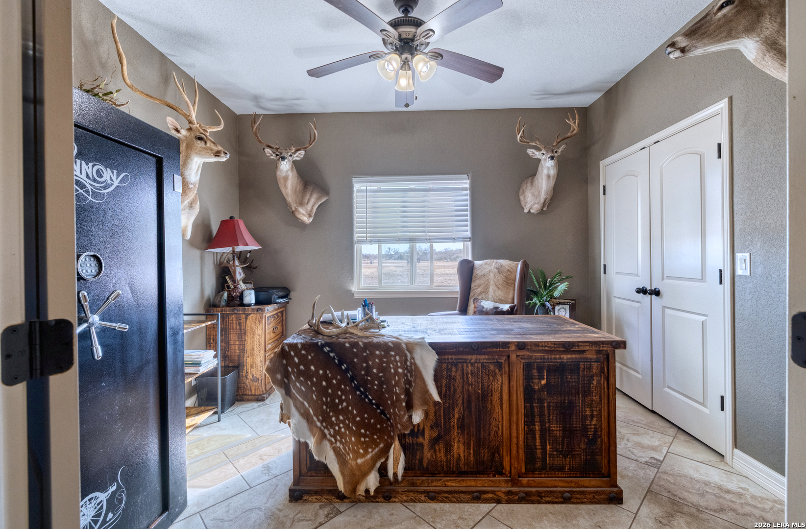 8 Valley View Uvalde, TX 78801 - Photo 20 of 41