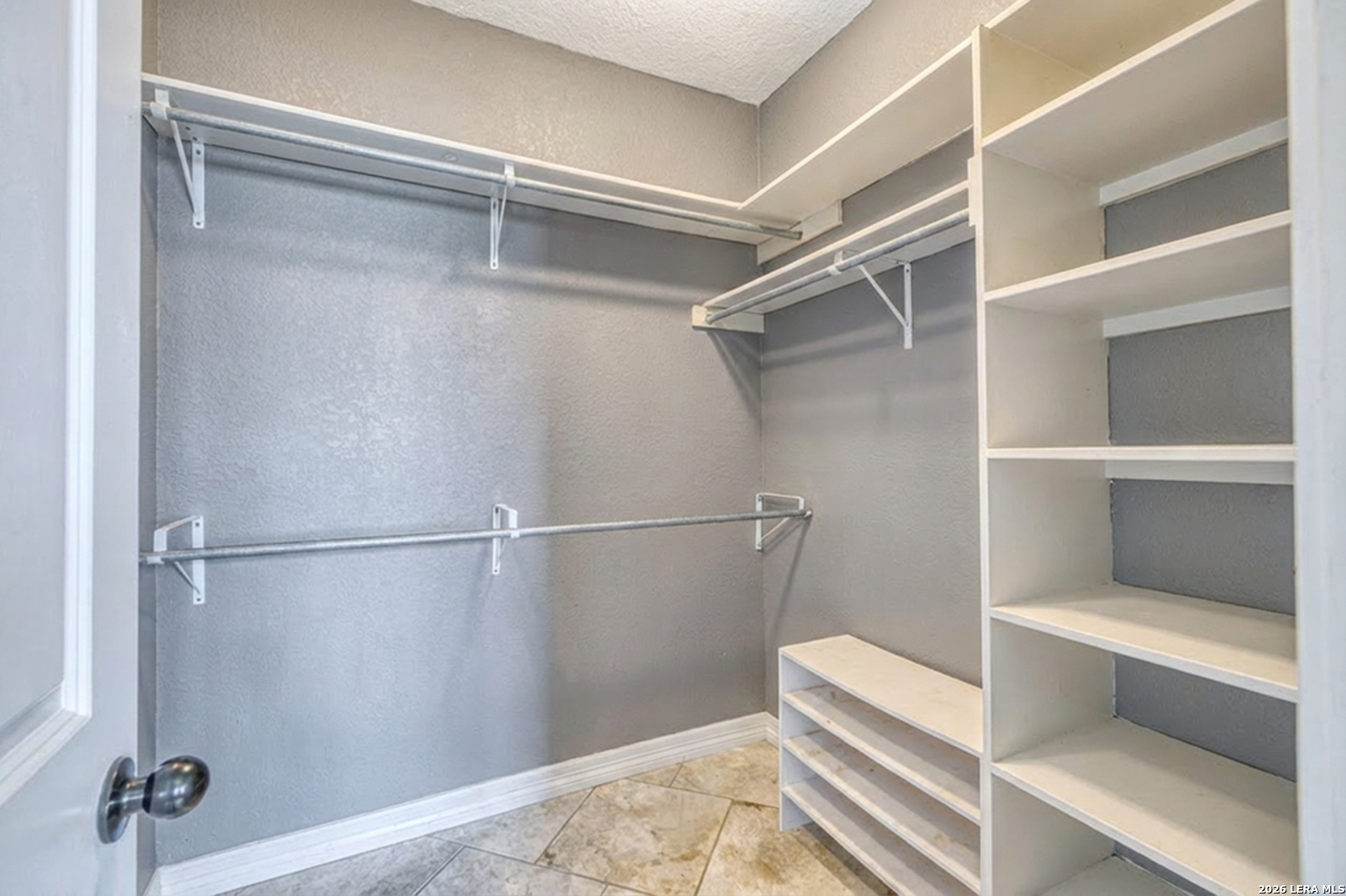 8 Valley View Uvalde, TX 78801 - Photo 24 of 41