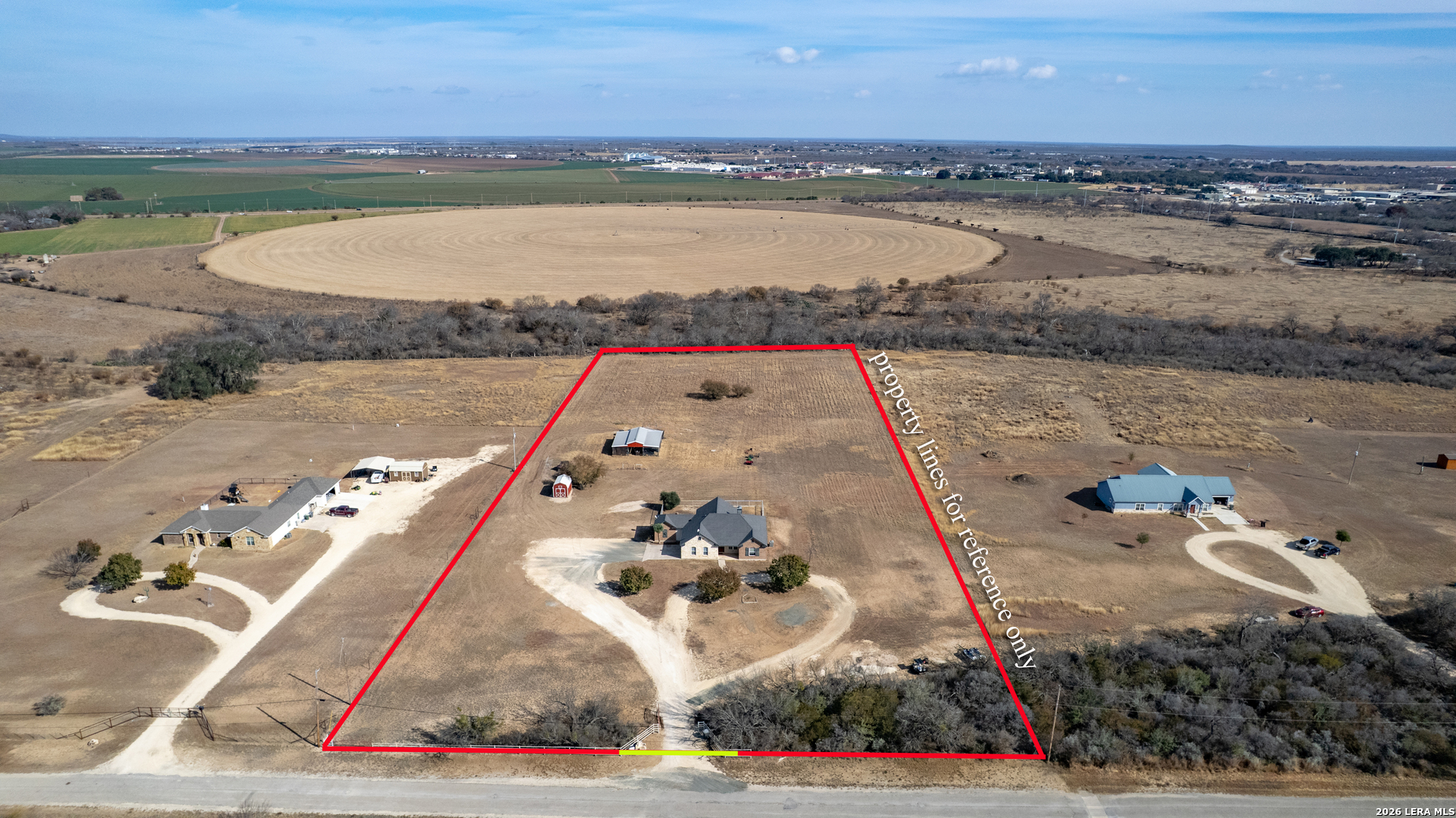 8 Valley View Uvalde, TX 78801 - Photo 35 of 41