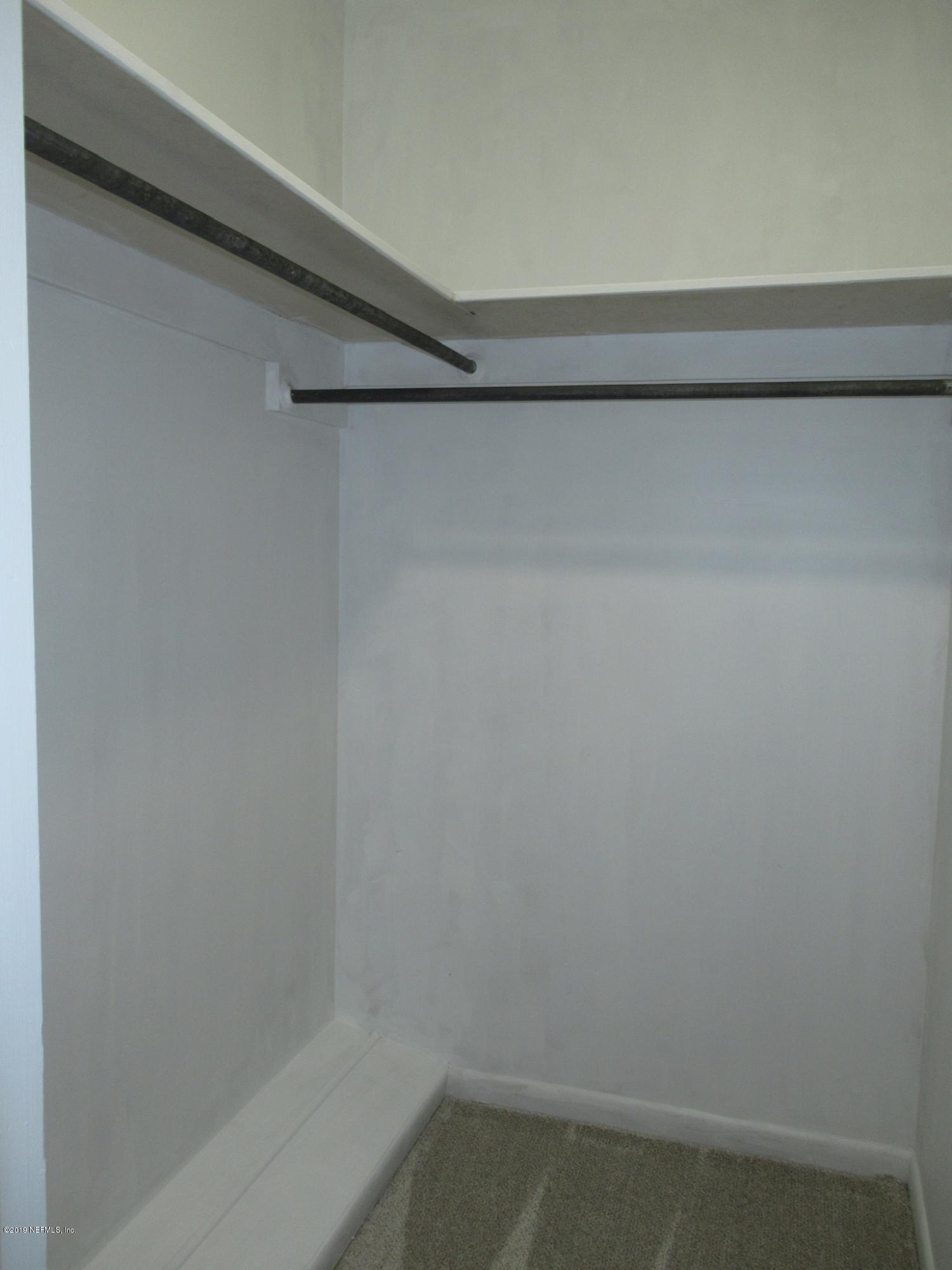 3444 Debussy Road Jacksonville, FL 32277 - Photo 15 of 30 Walk In Closet