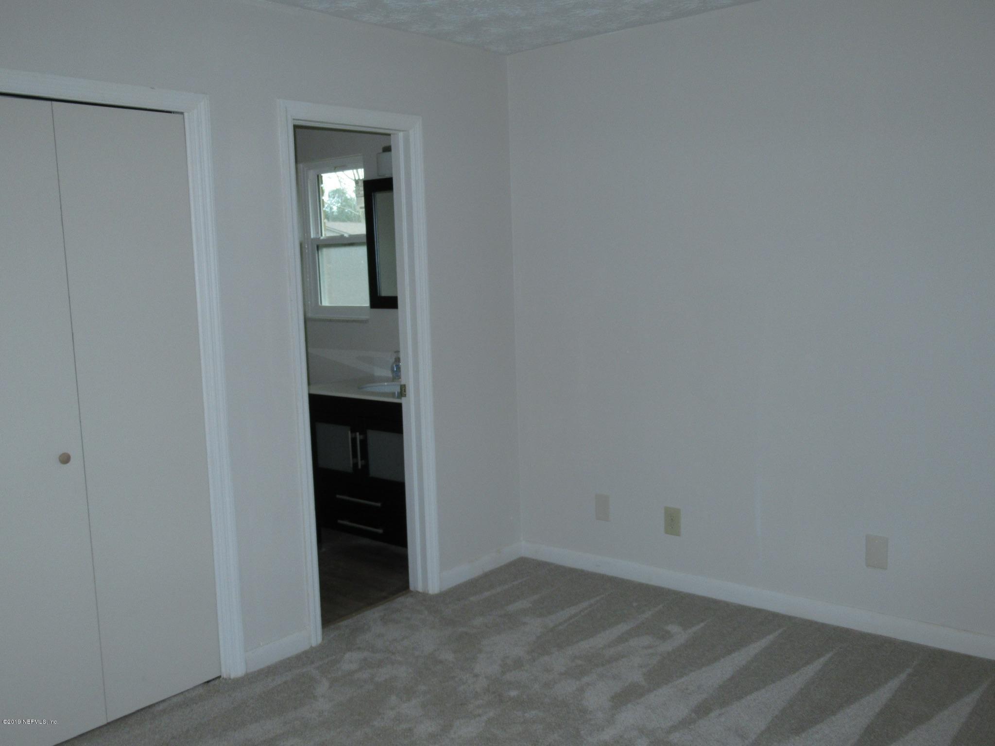 3444 Debussy Road Jacksonville, FL 32277 - Photo 23 of 30 Bedroom 3 view 2