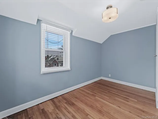 $3,300 | 69 Sheridan Avenue, Unit 2, Williston Park, NY 11596