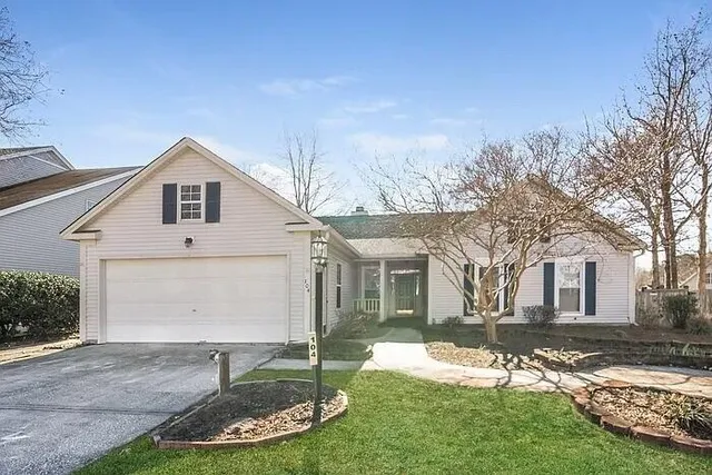 $329,999 | 104 Monsarret Lane, Goose Creek, SC 29445