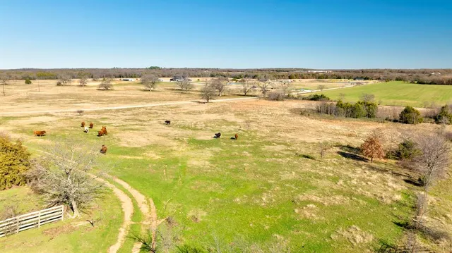 $3,573,150 | 102.09-ac South 102.09-ac S Fm-372 Valley View, Valley View, TX 76272