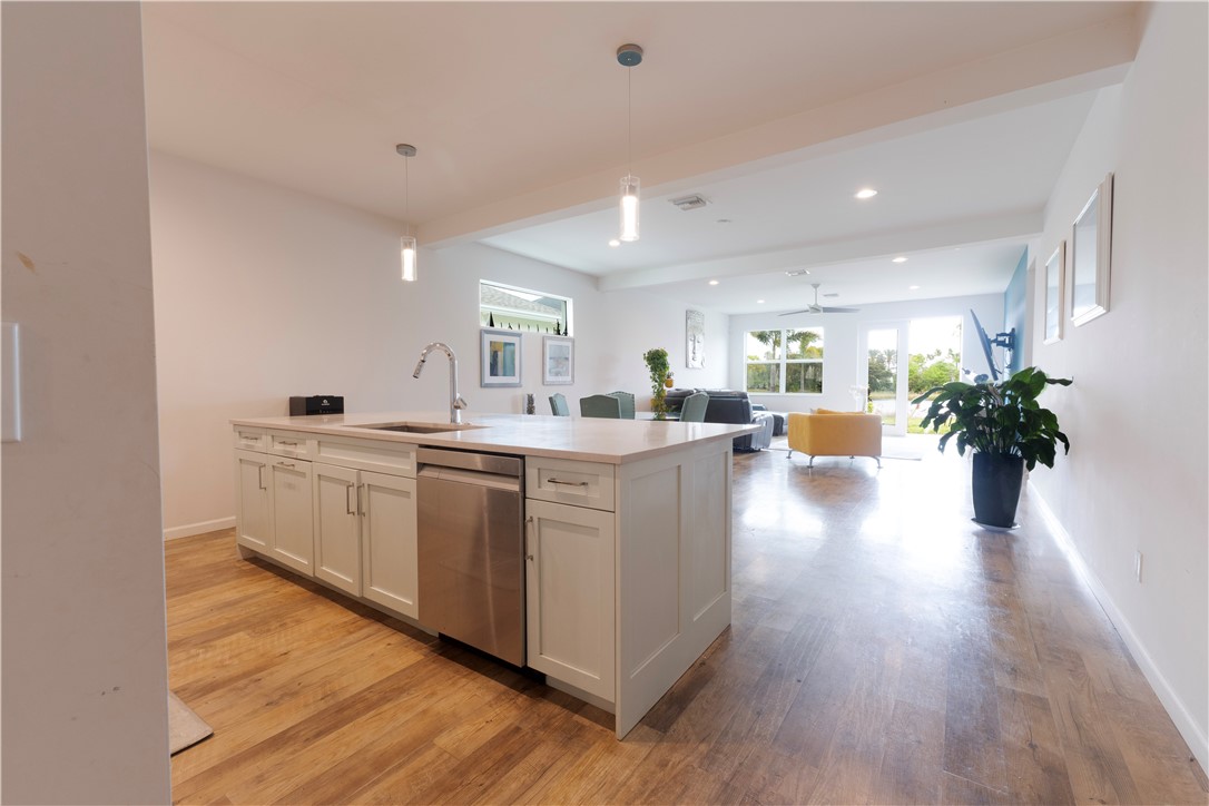 2172 Falls Manor Vero Beach, FL 32967 - Photo 16 of 36