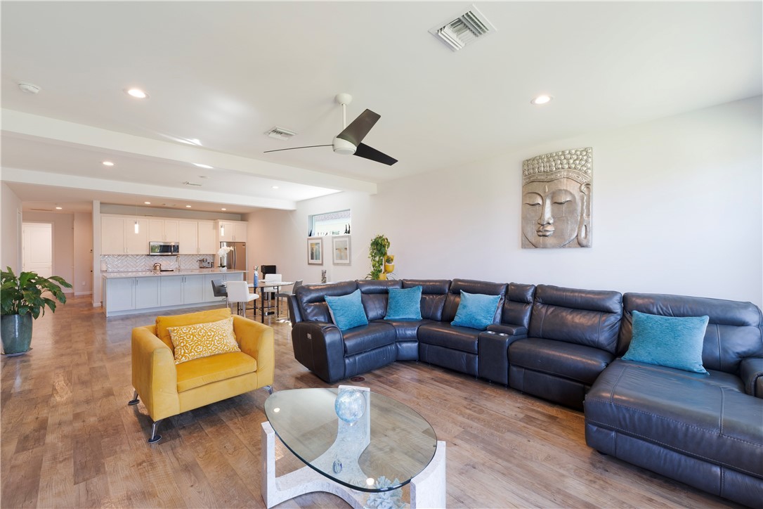 2172 Falls Manor Vero Beach, FL 32967 - Photo 23 of 36