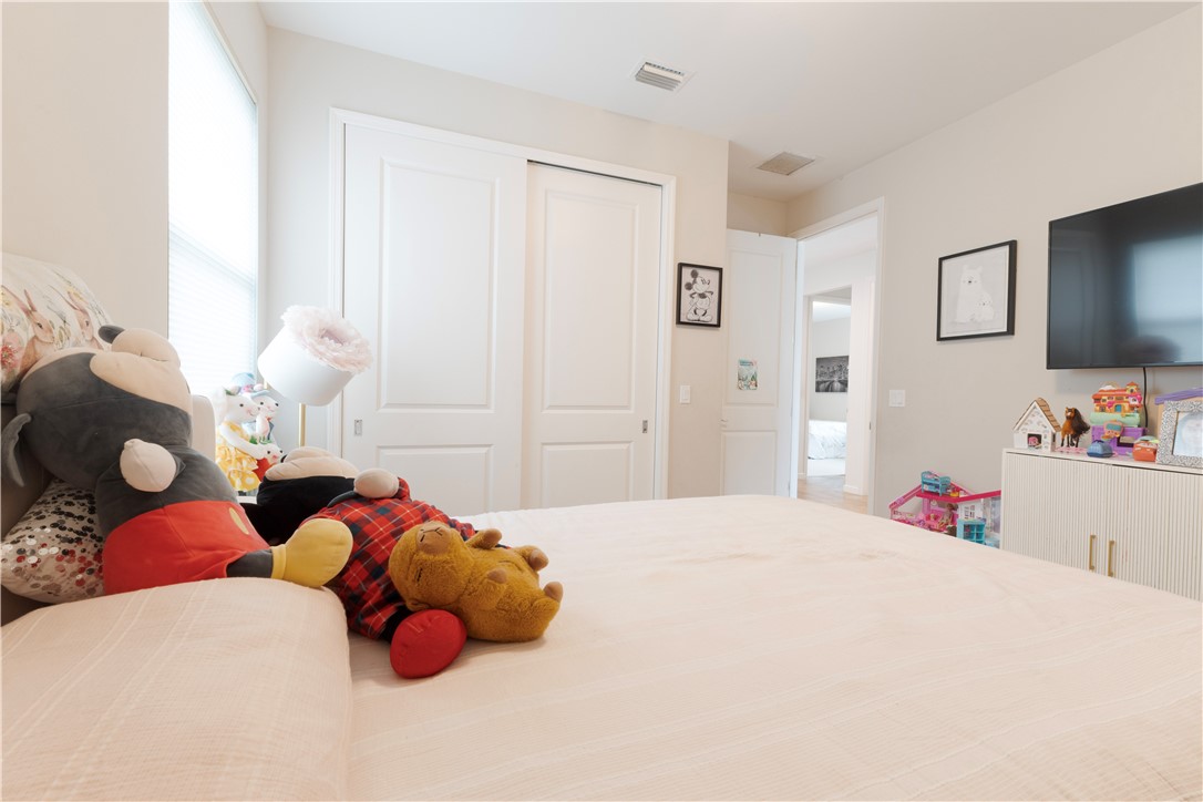 2172 Falls Manor Vero Beach, FL 32967 - Photo 32 of 36