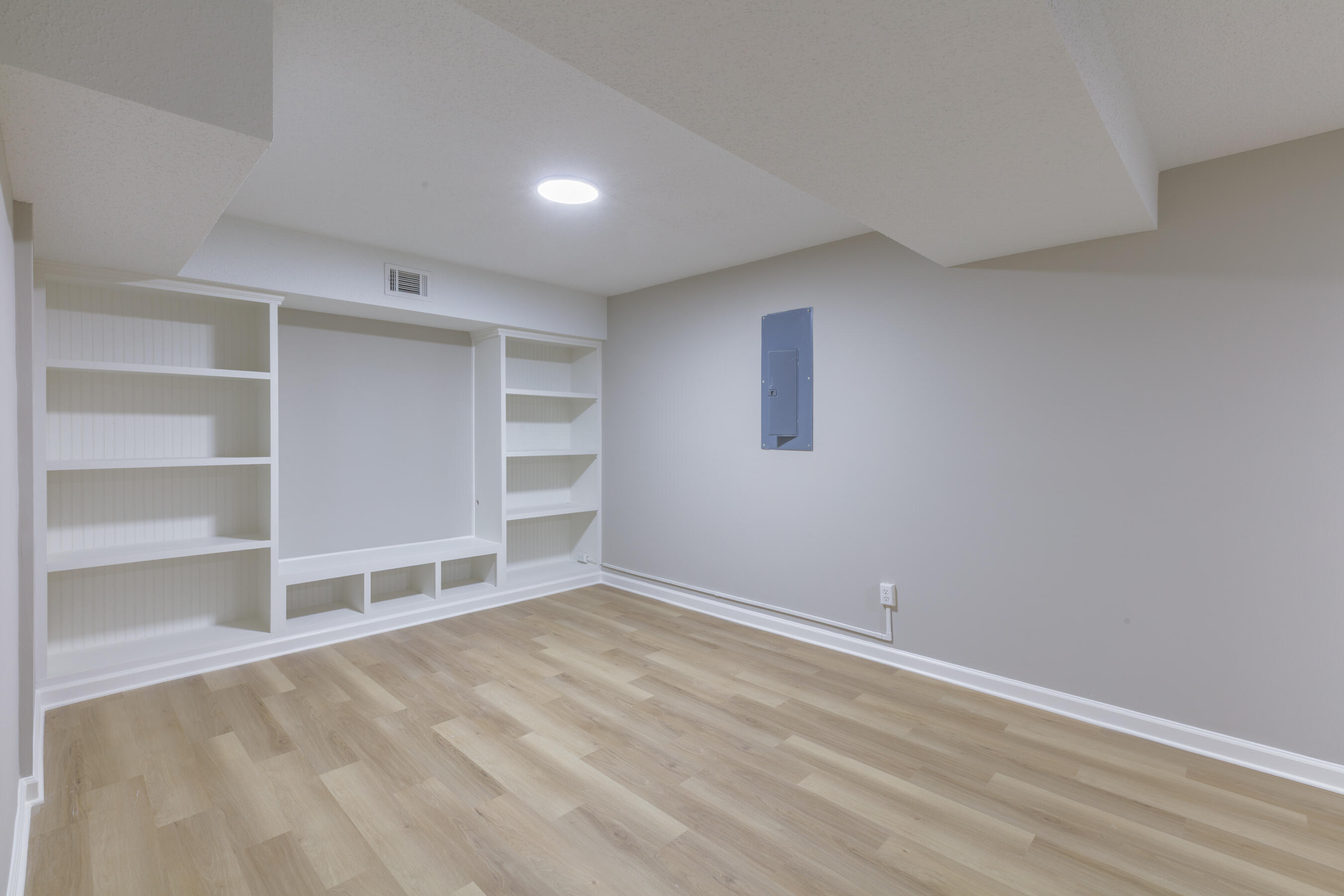 7258 British Road Ooltewah, TN 37363 - Photo 27 of 37 7258 British HD-28