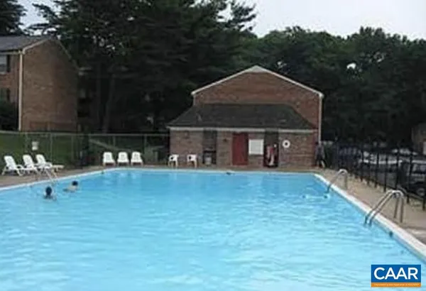 $1,625 | 2422 Barracks Place, Unit 4, Charlottesville, VA 22901