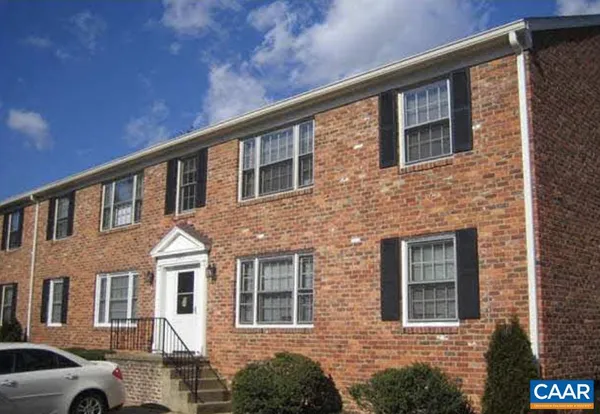 $1,625 | 2422 Barracks Place, Unit 4, Charlottesville, VA 22901