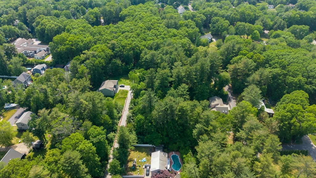 31 Lee Road North Reading, MA 01864 - Photo 10 of 18