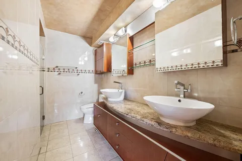 $695,000 | 2712 Cayenne Avenue, Cooper City, FL 33026