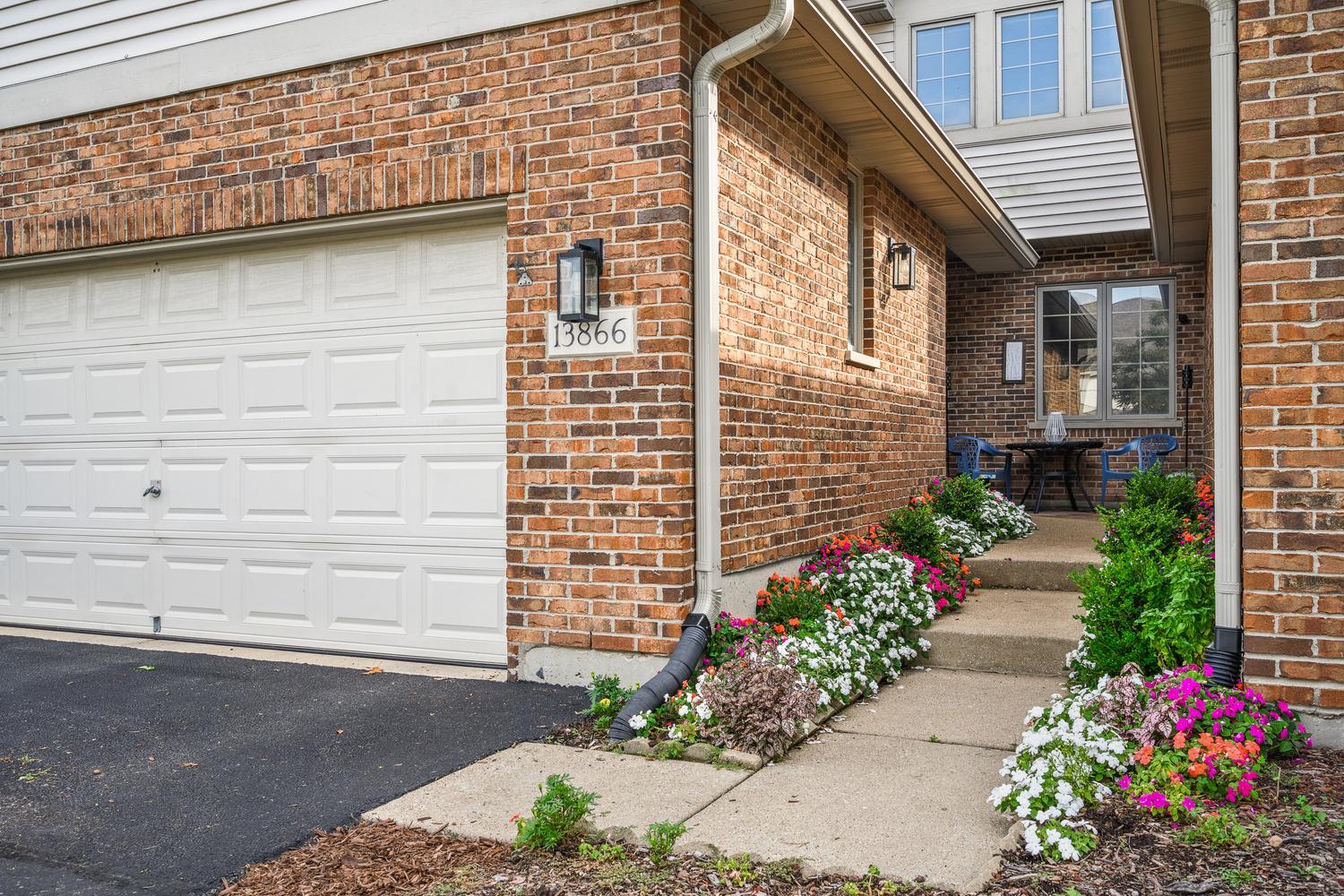 13866 Steeples Road Lemont, IL 60439 - Photo 33 of 45 Gallery Image 33