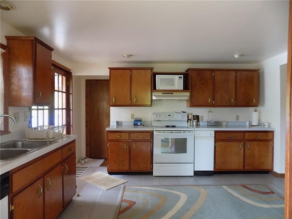 460 Markle Road Apollo, PA 15613 - Photo 3 of 24 Gallery Image 3