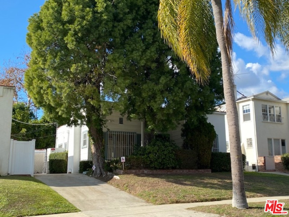 575 Lillian Way Los Angeles, CA 90004 - Photo 2 of 16