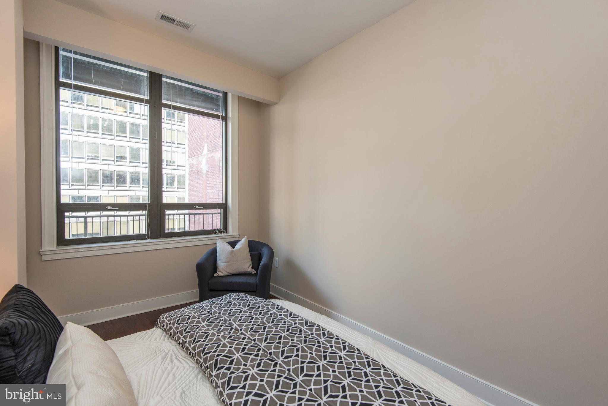 1501 Locust Street, Unit 204 Philadelphia, PA 19102 - Photo 17 of 31