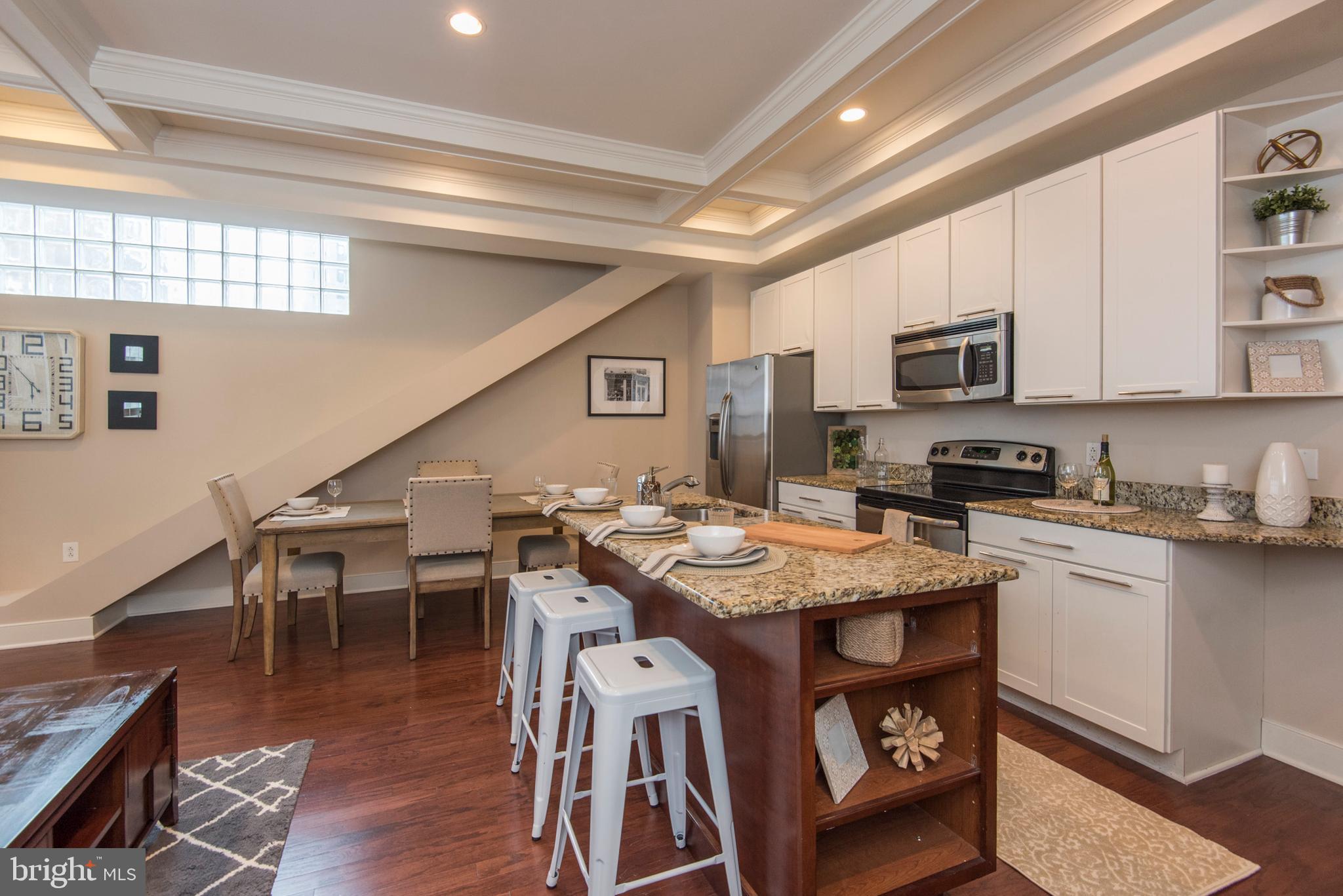 1501 Locust Street, Unit 204 Philadelphia, PA 19102 - Photo 5 of 31