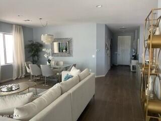 4436 East St John Road Phoenix, AZ 85032 - Photo 12 of 34 LR 2