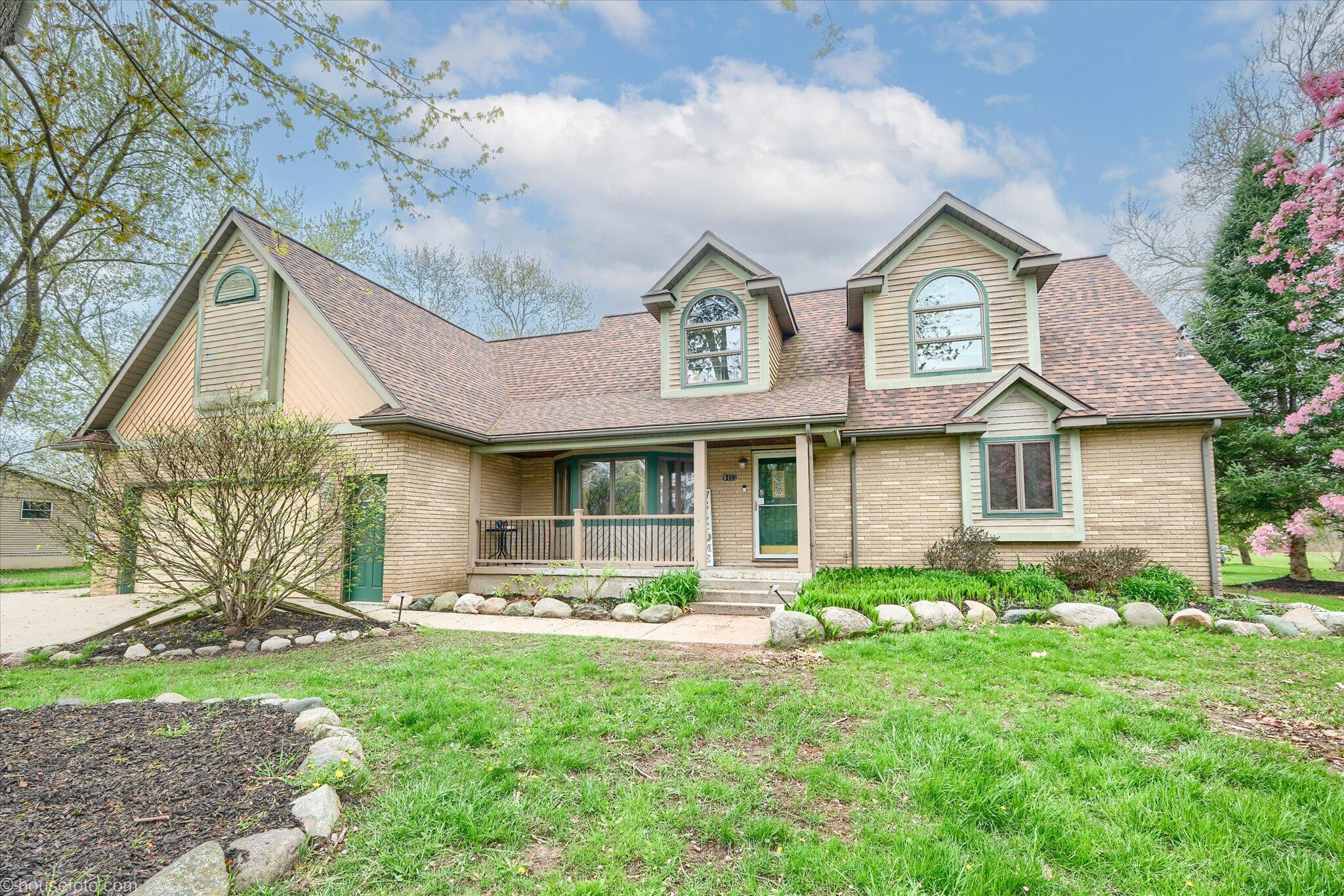 6453 Johnson Road Flushing, MI 48433 - Photo 1 of 40 .