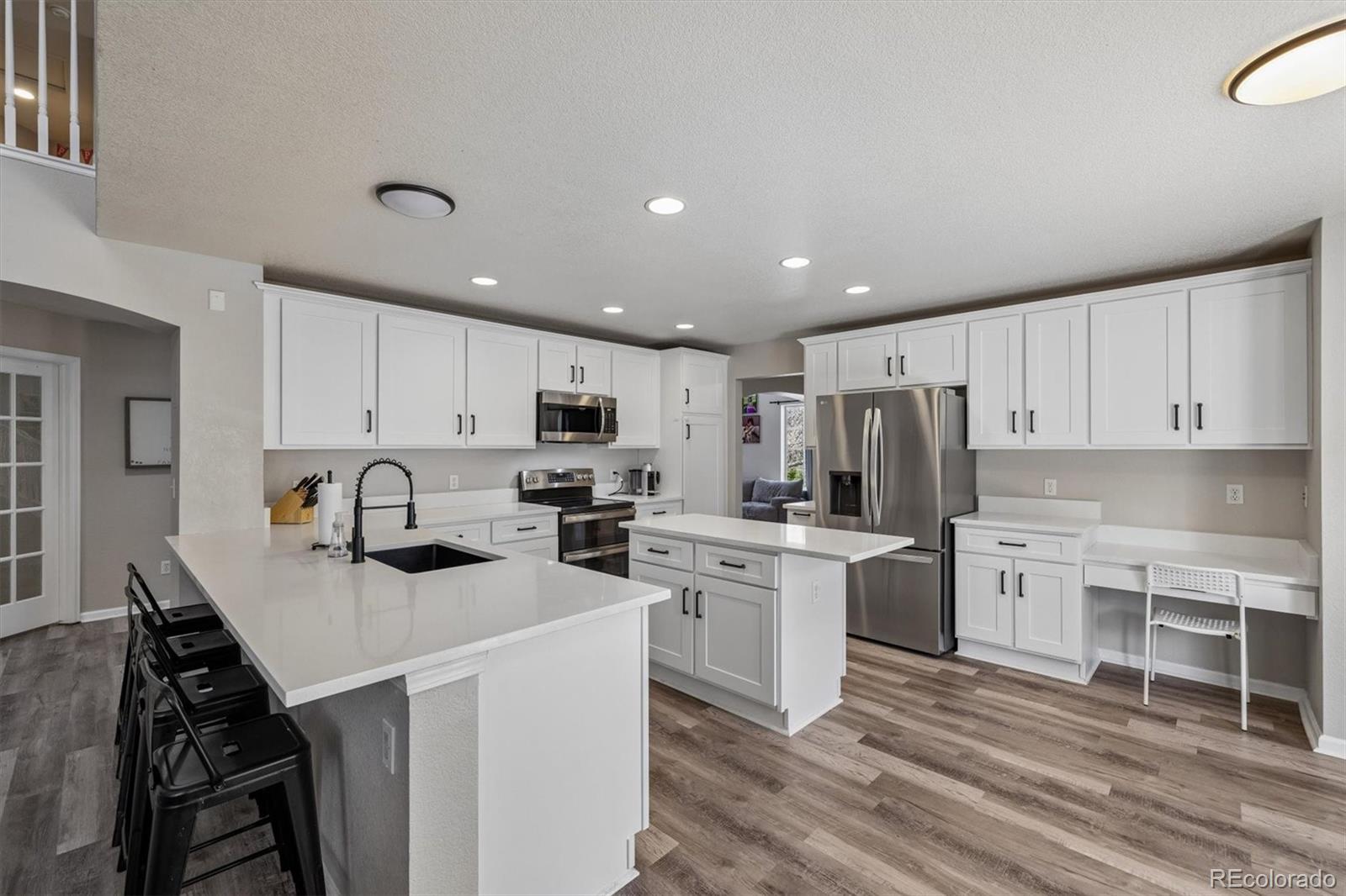 435 West Rose Finch Circle Highlands Ranch, CO 80129 - Photo 10 of 35