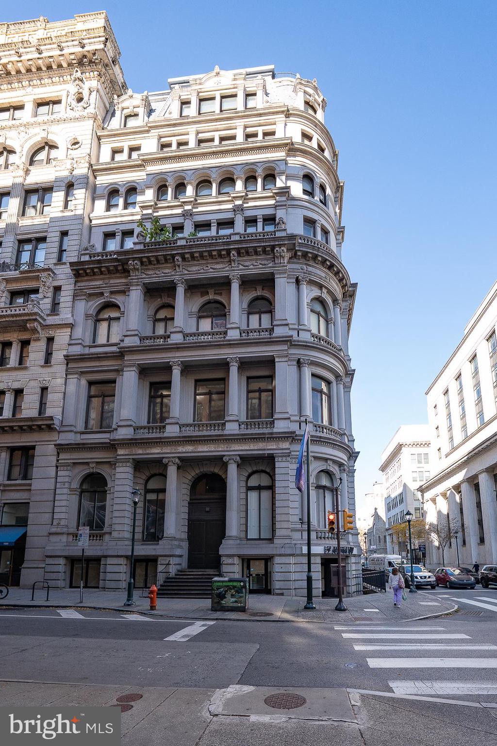1001 Chestnut Street, Unit 705E Philadelphia, PA 19103 - Photo 3 of 36 a tall building sitting on the side of a street