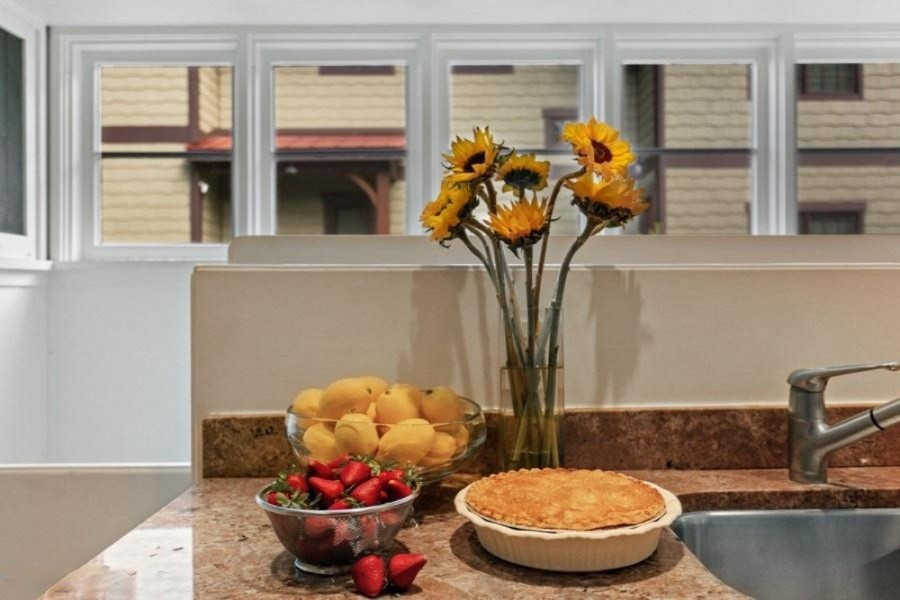 15650 Lakeshore Road Union Pier, MI 49129 - Photo 29 of 65 Kitchen