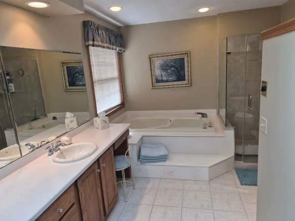 $549,500 | 2839 Cambridge Court, Janesville, WI 53548