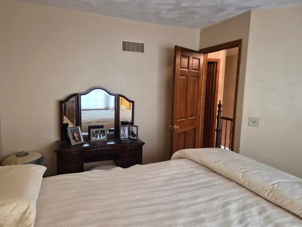 $549,500 | 2839 Cambridge Court, Janesville, WI 53548