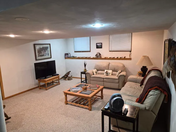 $549,500 | 2839 Cambridge Court, Janesville, WI 53548
