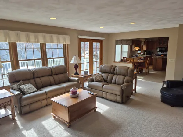 $549,500 | 2839 Cambridge Court, Janesville, WI 53548